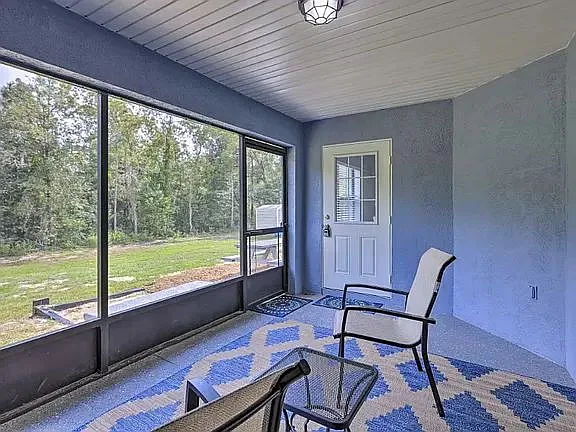big_seating_area_Ocala_FL_34481_stonemarkpm