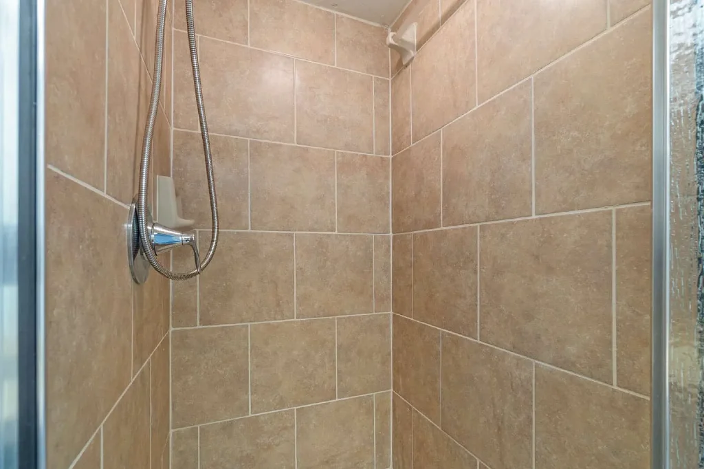 first_bathroom_Ocala_FL_34474_stonemarkpm