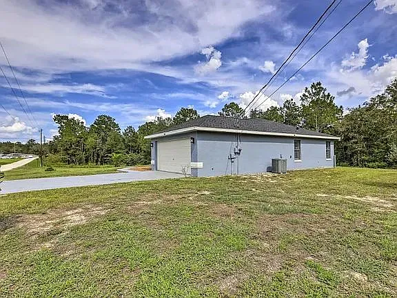 parking_area_Ocala_FL_34481_stonemarkpm