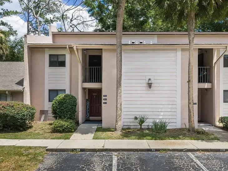 8bc63f6f18850afbe91944e28c5b0d68-cc_ft_7682953 SW ocala, fl