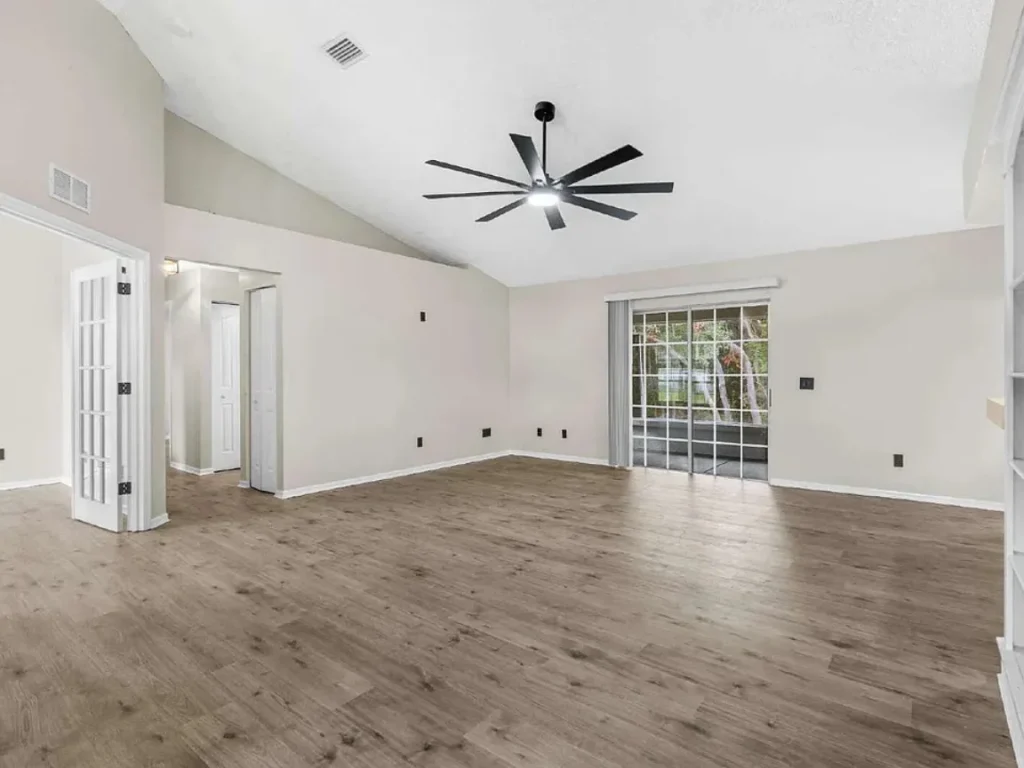 Hall to outdoor view of Modern Finishes and Fenced Yard in Central Ocala