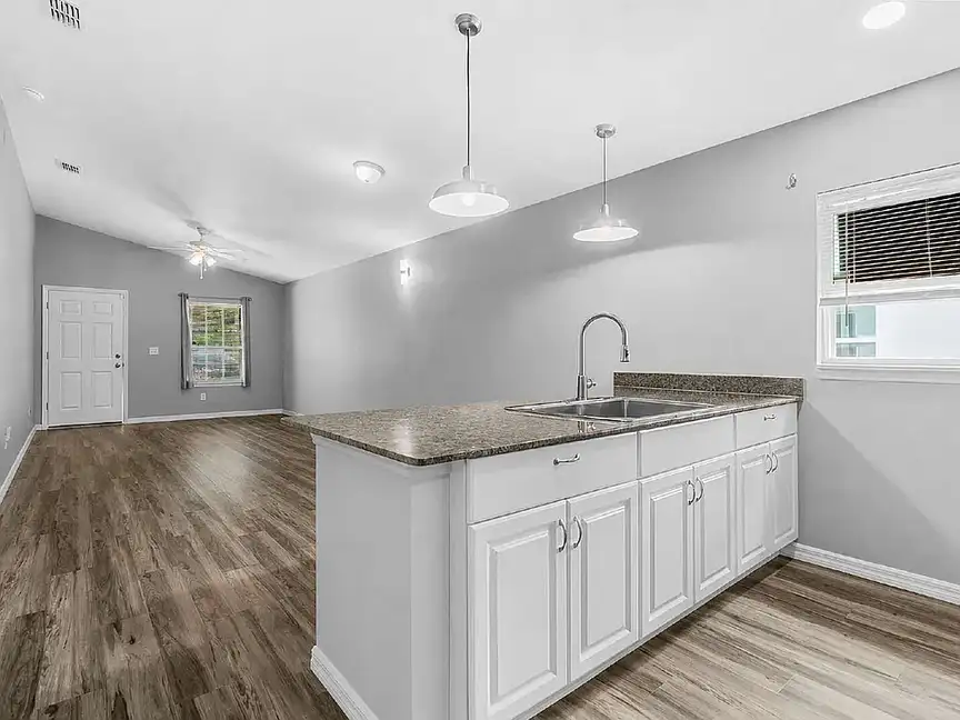 b4bc3ece23aa9755b05e2d92640b647b-cc_ft_96013136 New Construction