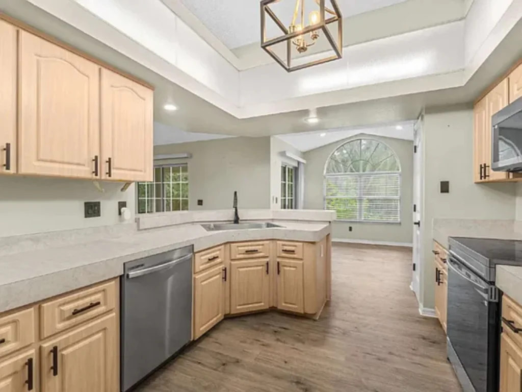 kitchen arrangement in Modern Finishes and Fenced Yard in Central Ocala